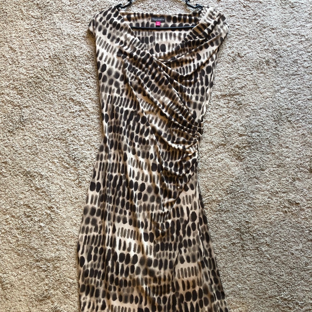 Vince Camutos cap sleeve dress